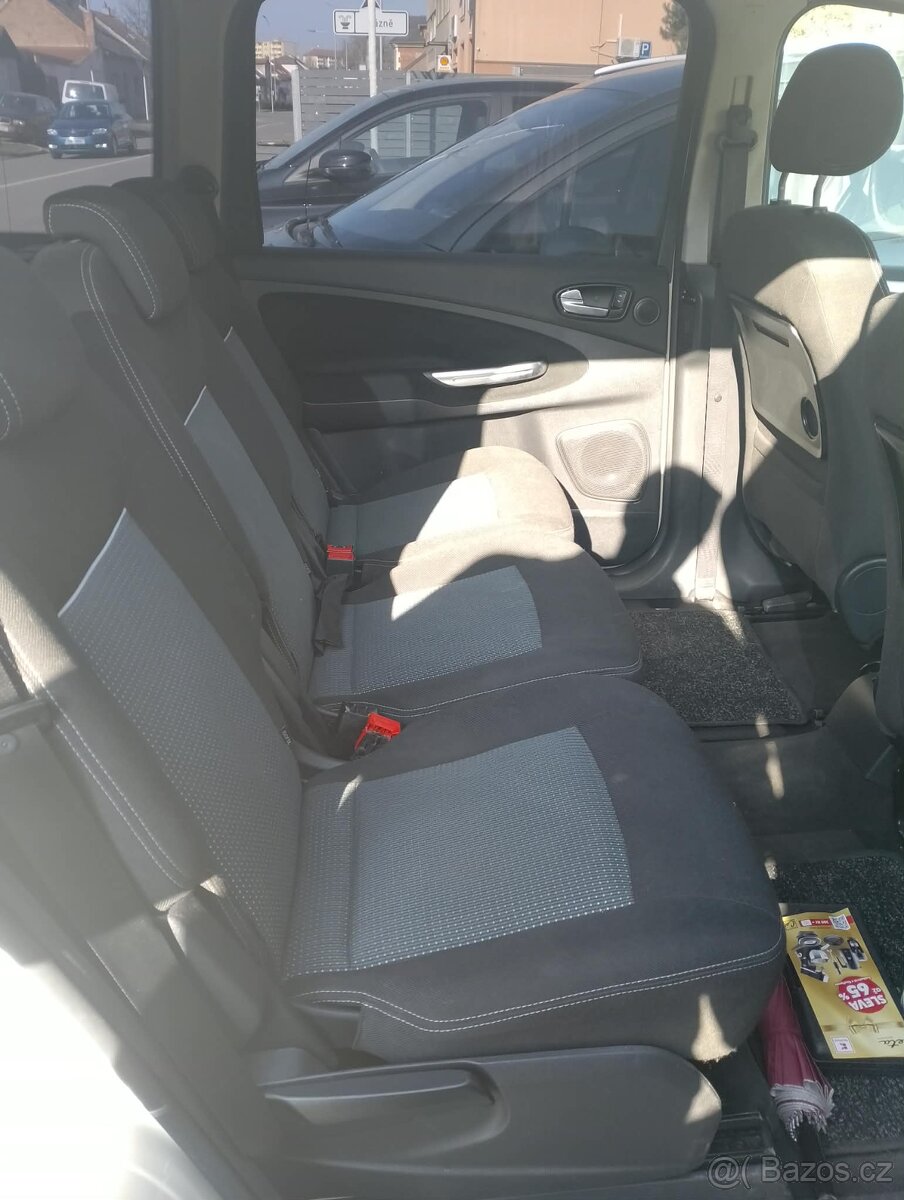 Prodám Ford Galaxy - 14