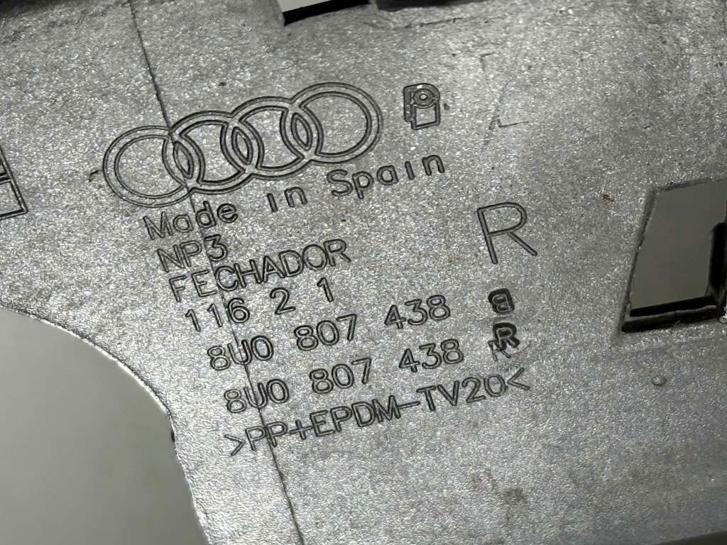 AUDI Q3 - 8U - 2011-2018 - nárazník OST + maska - 14