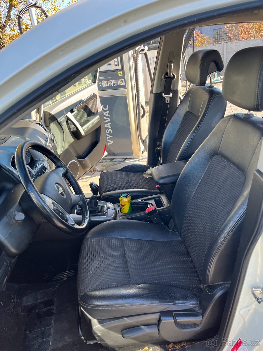 Chevrolet Captiva 2.2 VCDi 120 kW, r. 2012 - 14
