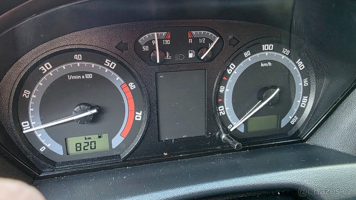 Prodám Škoda Octavia 1,7 benzín. - 14