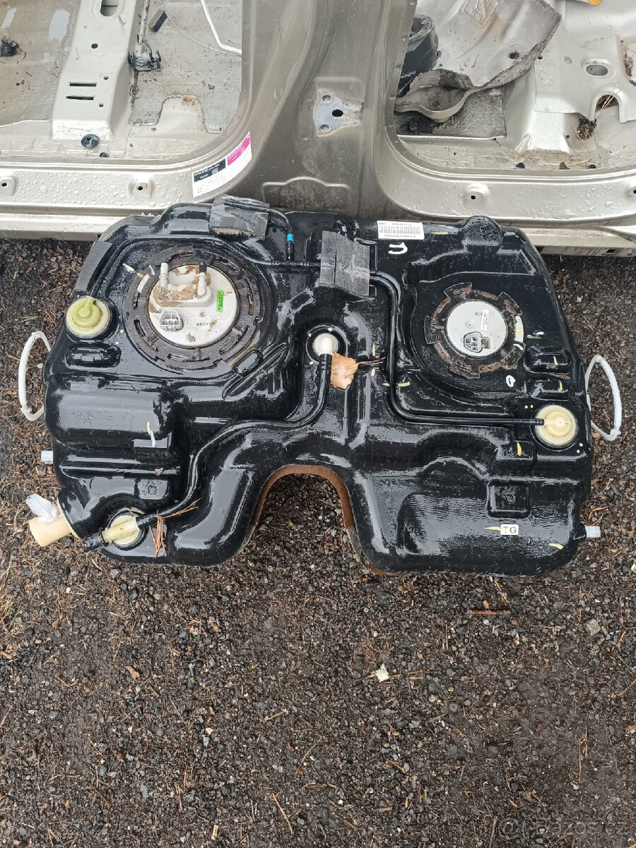 Chevrolet captiva 2.4 rok.v 2006 - 14