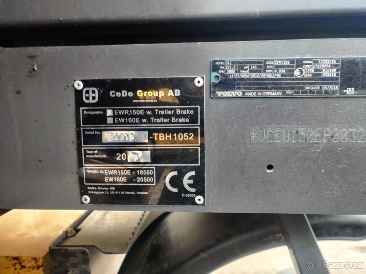 Kolový otočný bagr VOLVO EWR 150 E - 14