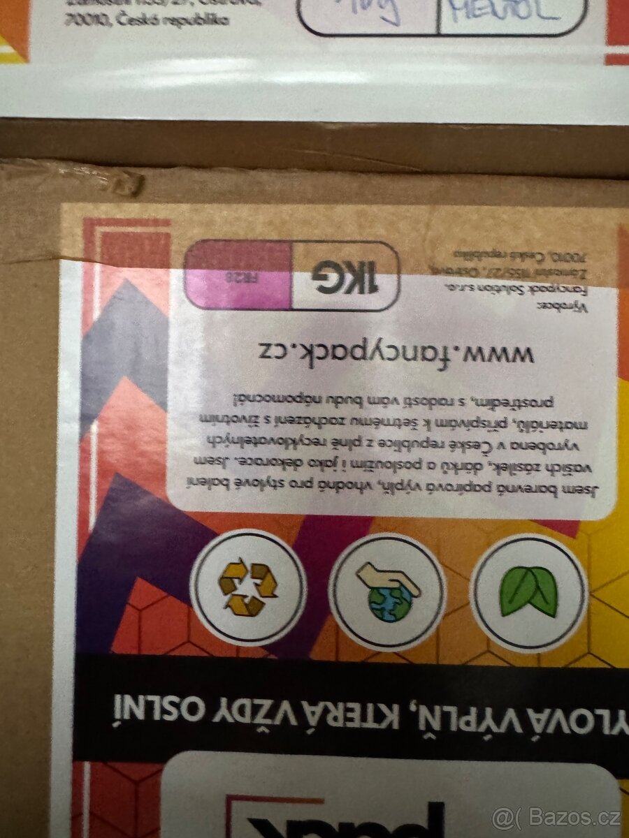 Stylová barevná papírová stylová výplň balíky a darky - 14