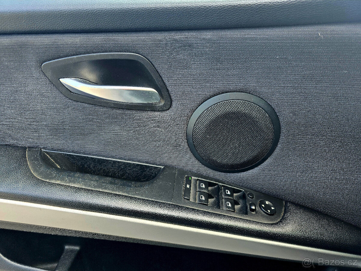 BMW Řada 3 330XD 170kW 4x4 Touring - 14