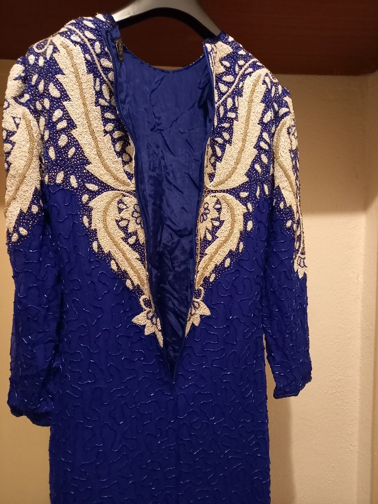 Prodám exkluzivní luxusní společenské šaty. - 14