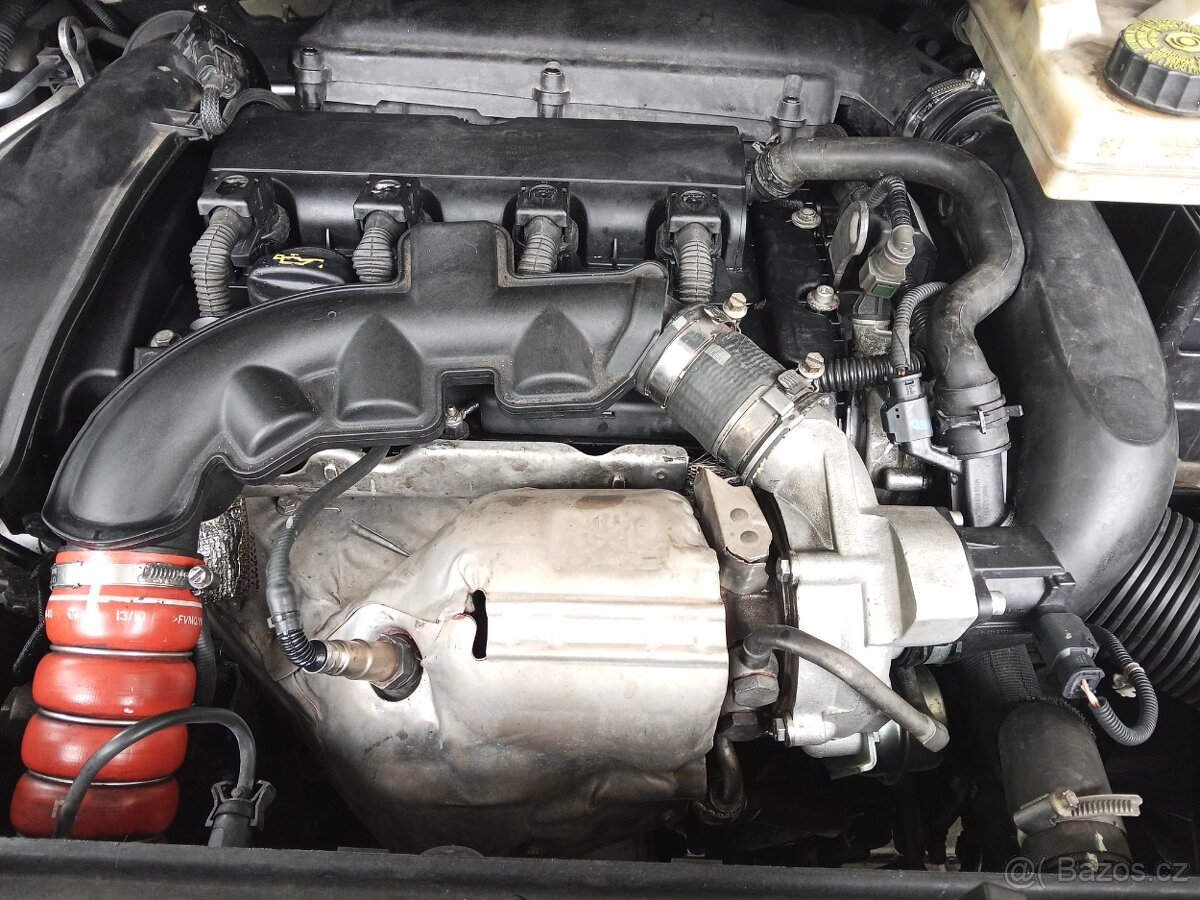 Peugeot 5008 1.6 THP 115kw - 14