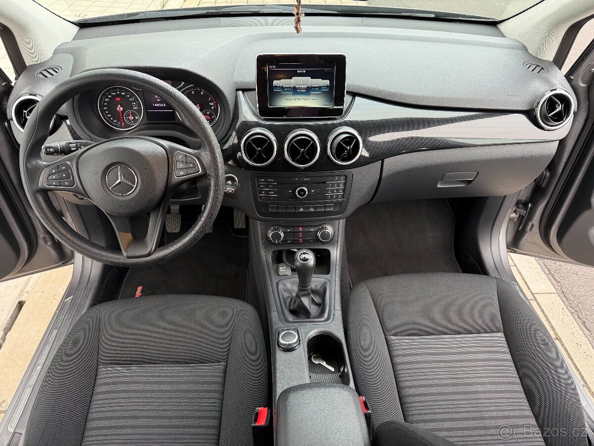 Mercedes-Benz B180, 148.563 km, 1.6 benzín 90 kW, rok 2015 - 14