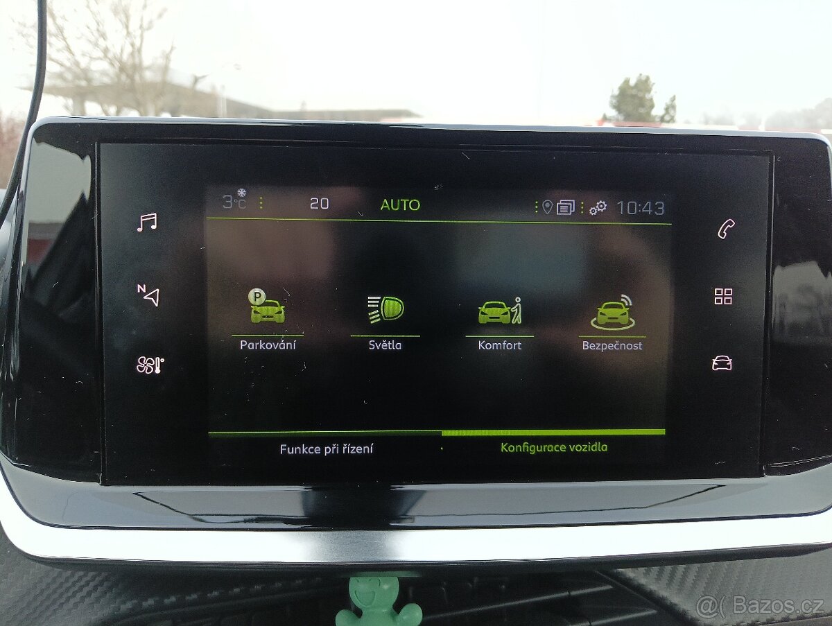 Prodej Peugeot SUV2008 ALLURE PACK 1.2 PureTech 130 S&S EAT8 - 14