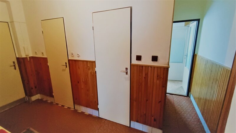 Cihlový byt 3+1 s balkonem - 14