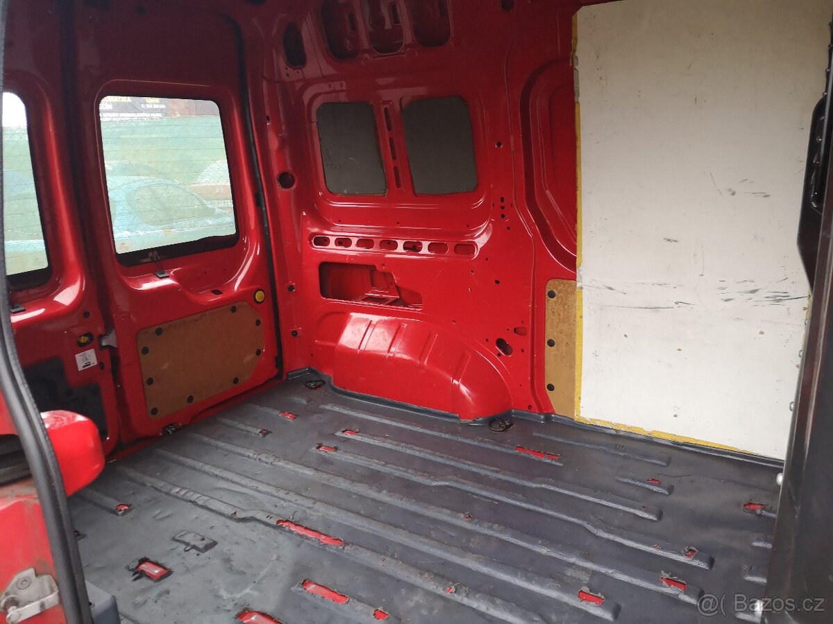 FORD TRANSIT CONNECT 2011 HEZKÝ STAV - 14