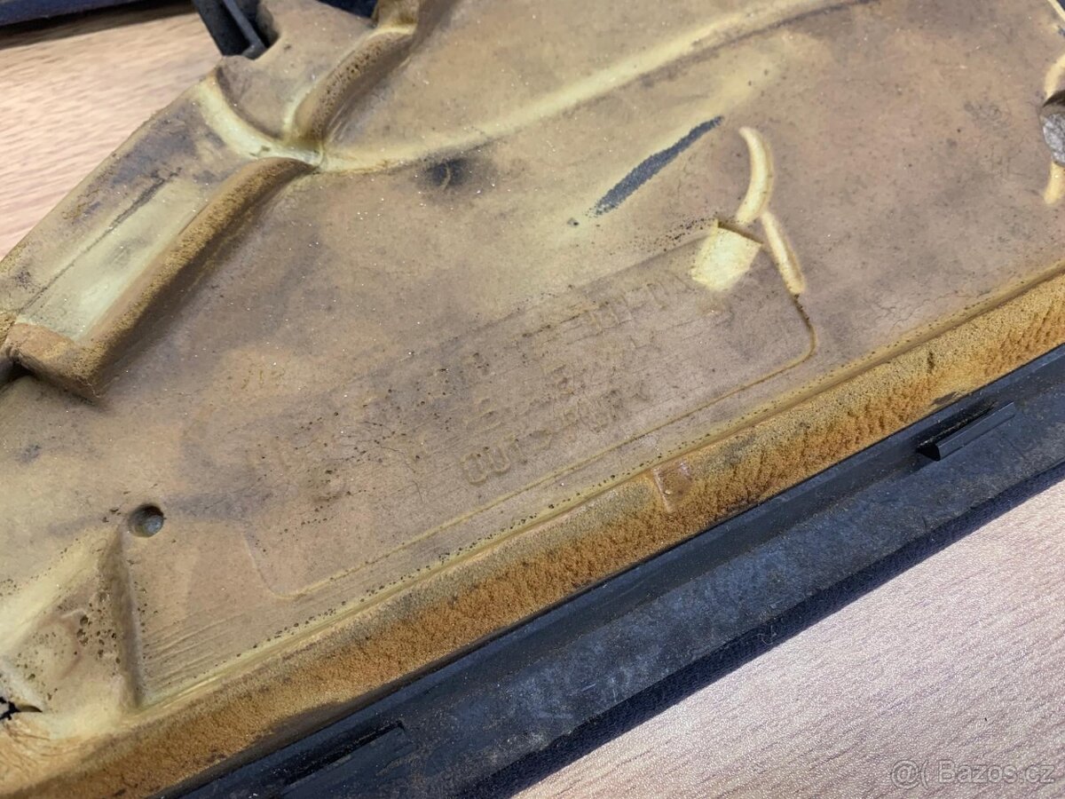 BMW E36 díly - blinkr, lišta, stabíky, c-sloupky - 14