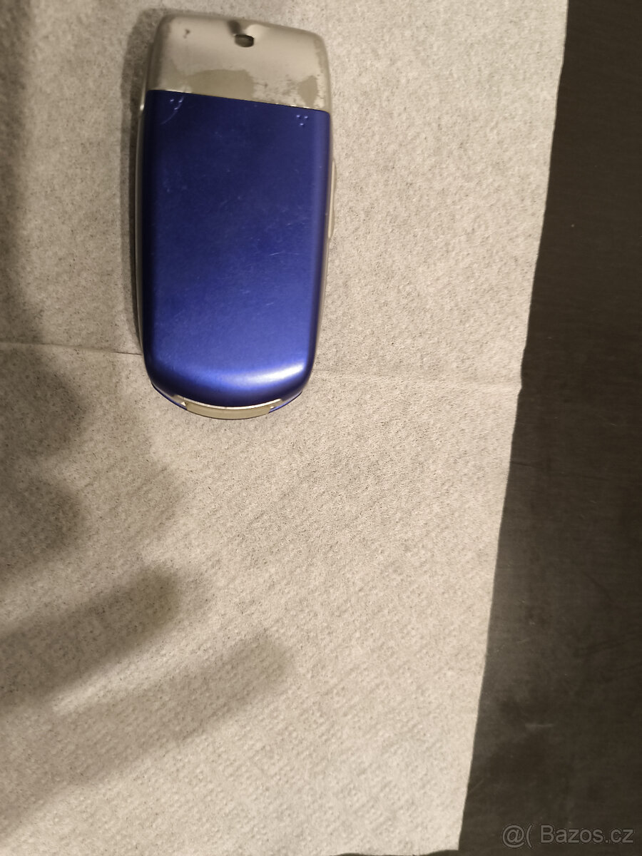 Mobilní telefony sada - 14