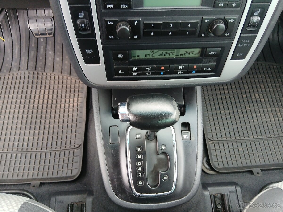 Volkswagen Sharan, 1.9 TDI, automat, Freestyle, tažné - 14