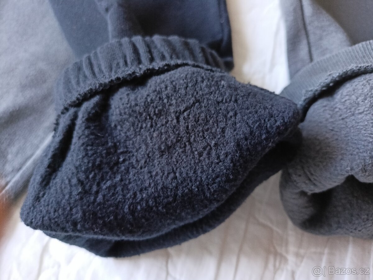 3x dětské tepláky uvnitř fleece, vel 134 - 14