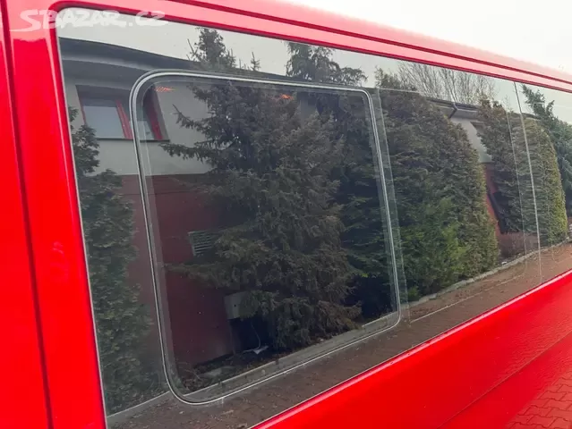 VW Multivan T5 2.0TDI 103kW,tažné,webasto,serviska - 14