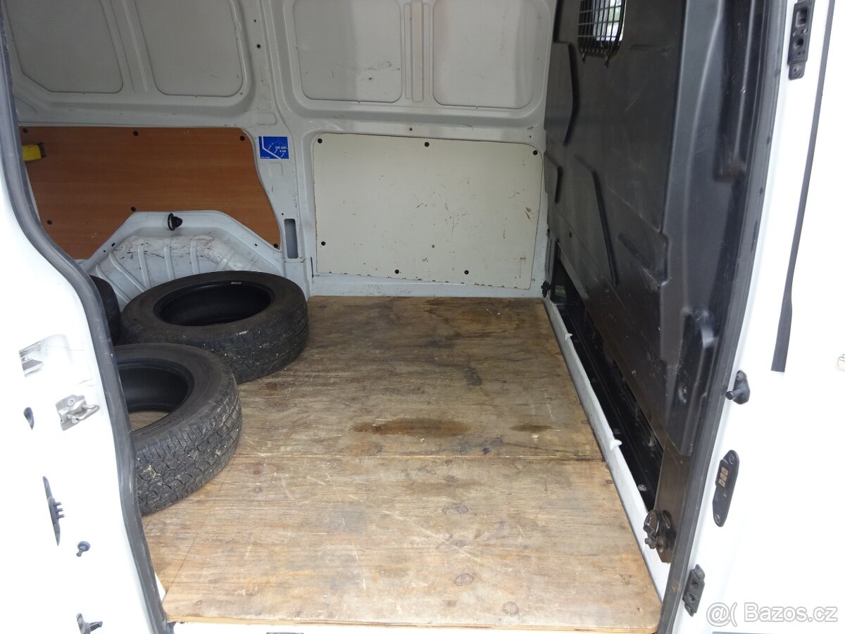 Ford Transit Custom 2.2 TDCI r.v.2016 74 kw ČR - 14