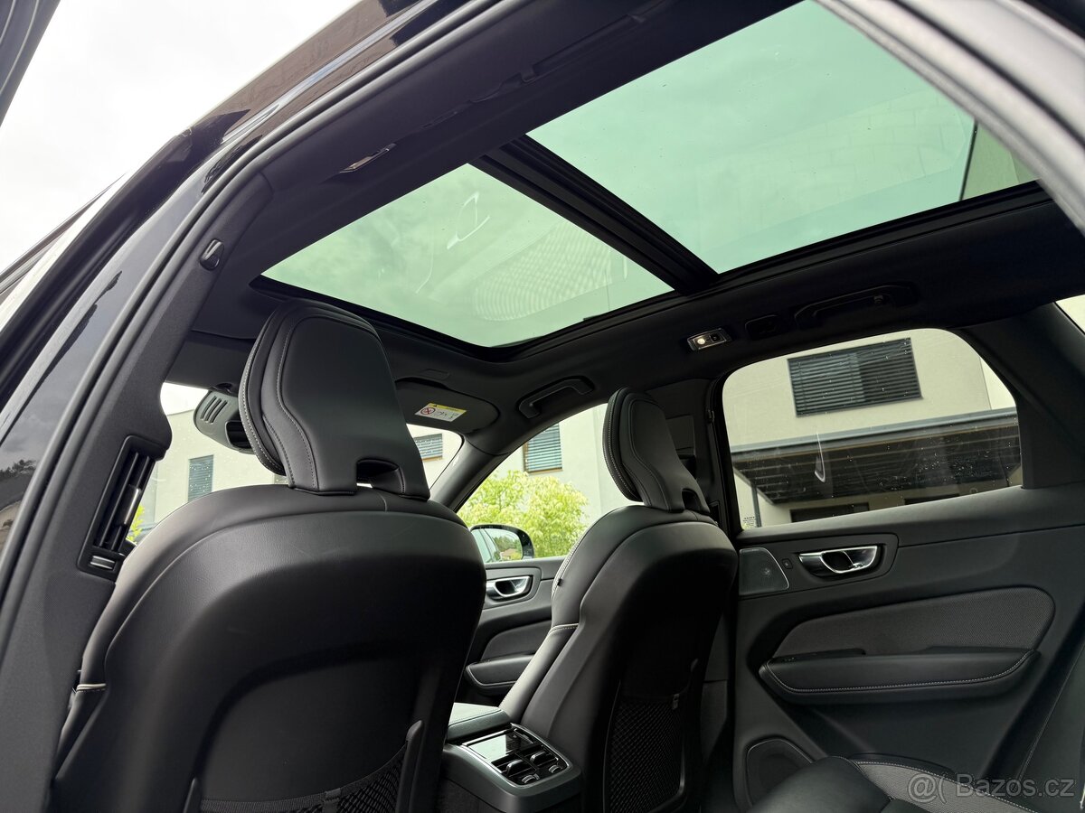 Volvo XC60 R-Design 173kW 5L-Záruka Tažné - 14
