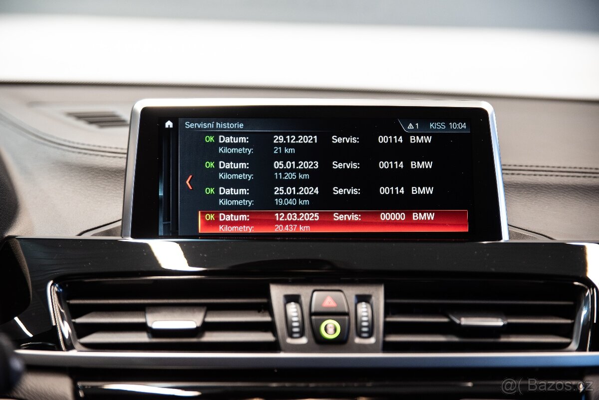 BMW X2 sDrive18i Advantage Plus - 20 tis. km, servis - 14