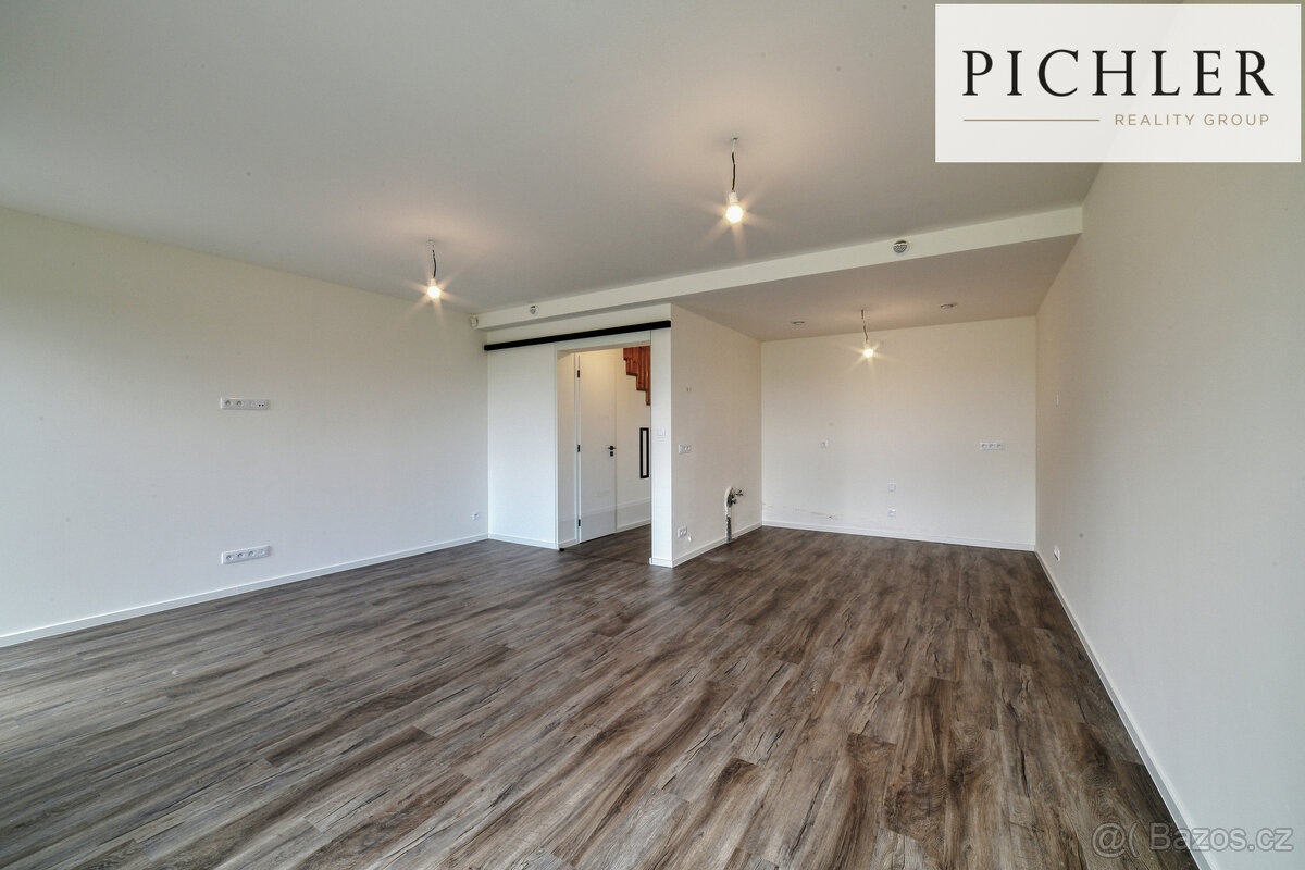 Prodej rodinného domu. Otovice - 14