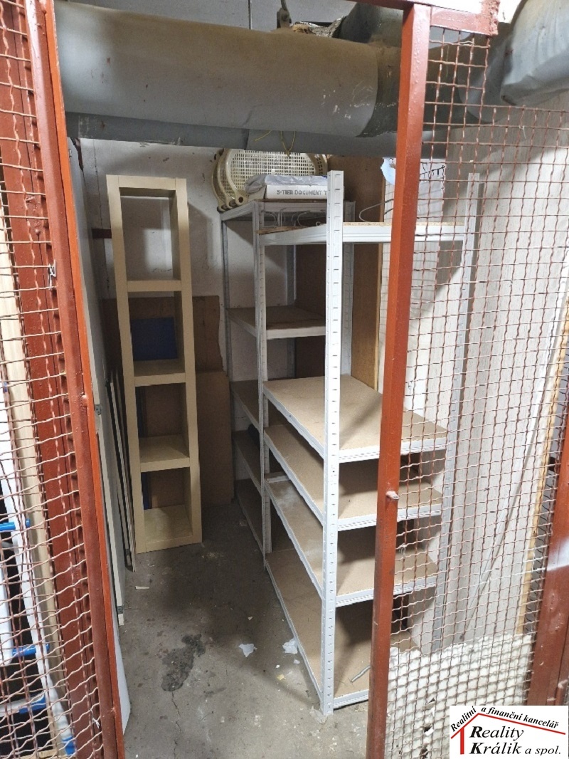 Byt 2+kk / lodžie, komora, Kutná Hora, Jana Zajíce - 14