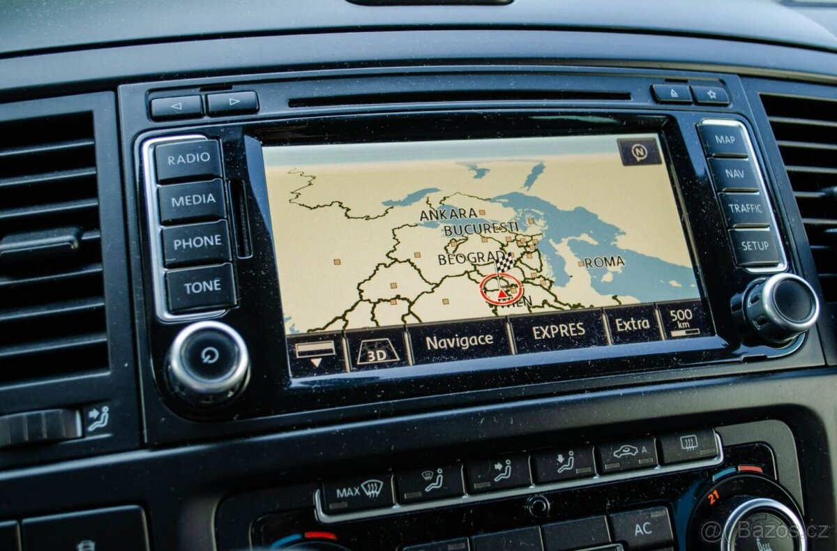 Volkswagen T5 Multivan 2.0 TDi DSG - 14