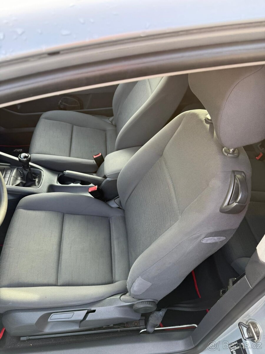 VW GOLF V 1.4 16V - 14