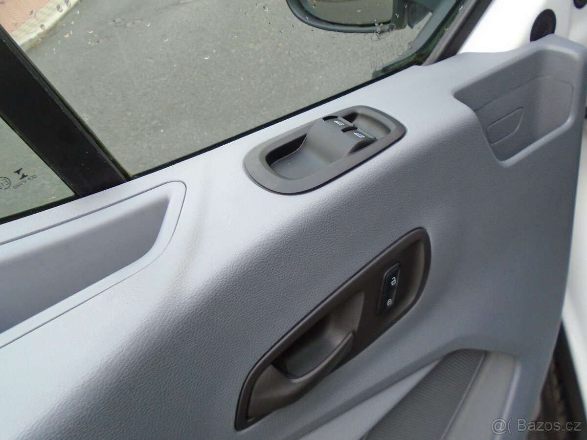 Ford Transit 2.2 TDCi 9 míst BUS, KLIMA - 14