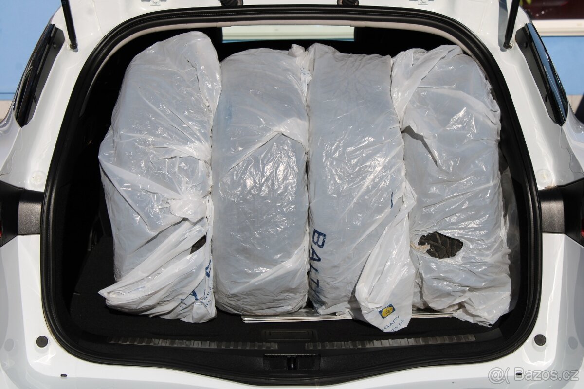 Renault Mégane 1,6 SCe ČR,INITIALE PARIS,2018 - 14