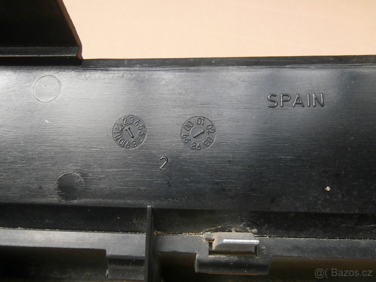 Přední maska na Volkswagen kus za 400 kč včetně pošty - 14