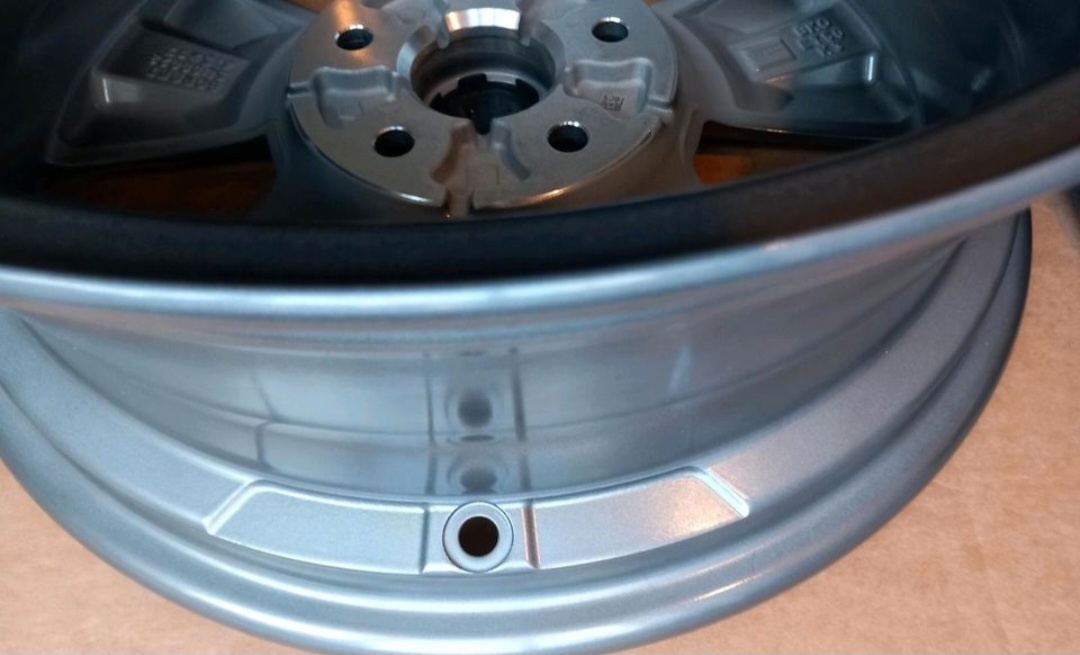 alu kola SUZUKI ●nové● - 14