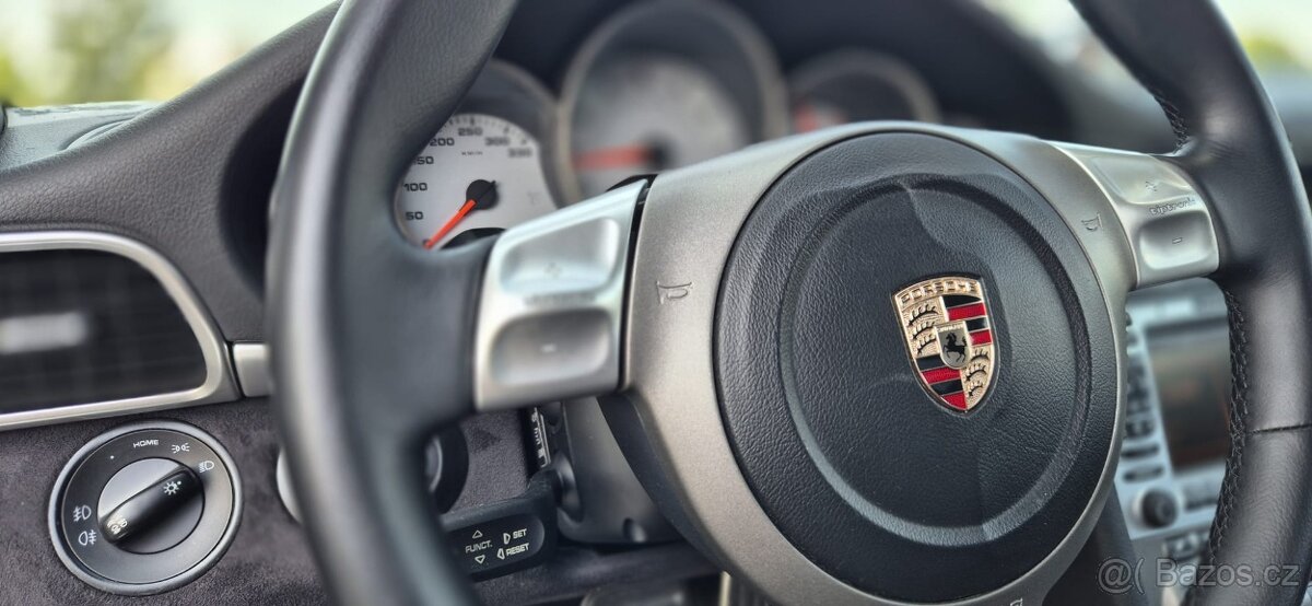 Porsche 911 997 Carrera 4S - 14