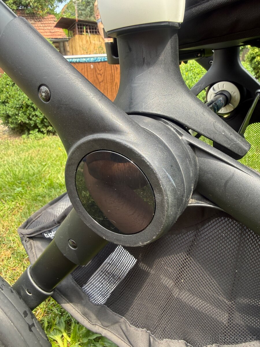Bugaboo Fox 3 s autosedačkou - 14