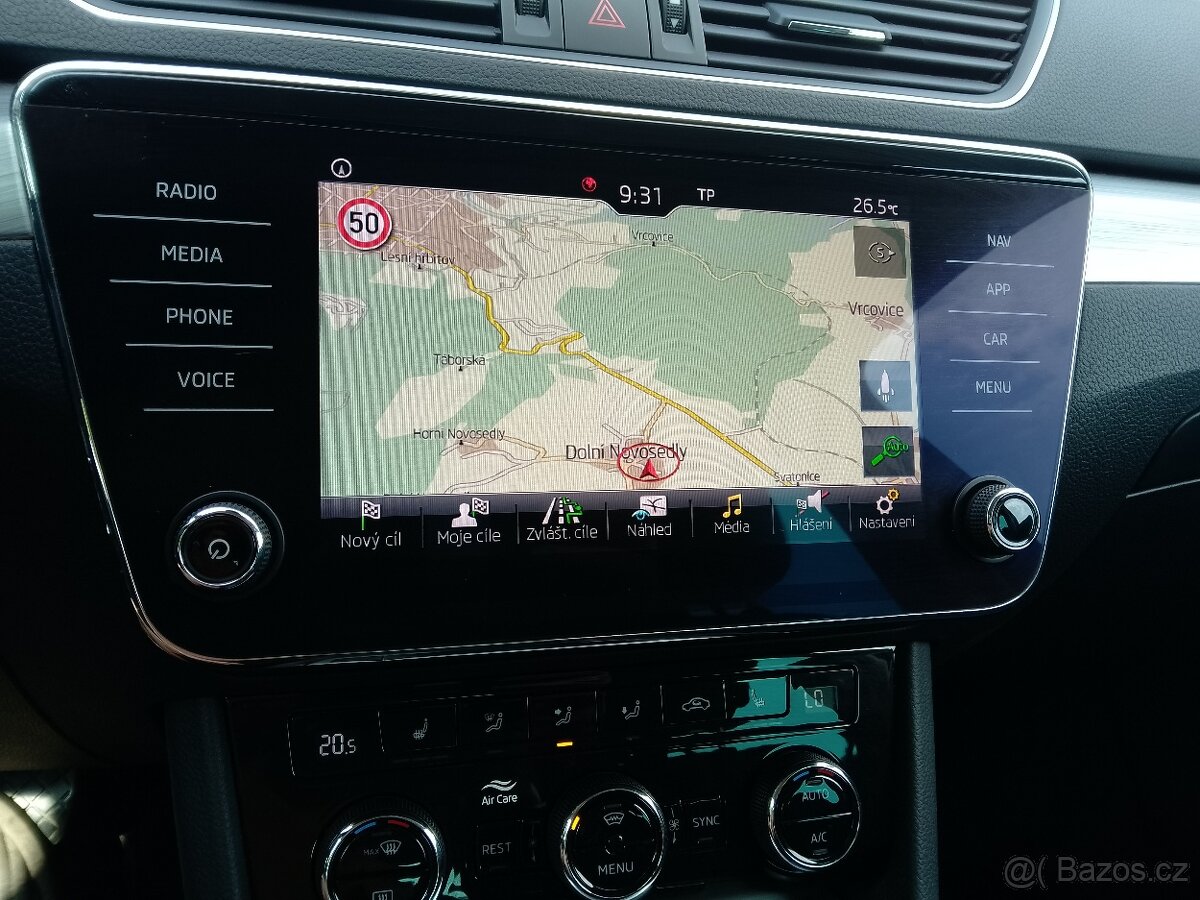 Škoda Superb 3 1.5 TSI,facelift,combi,led,navi - 14