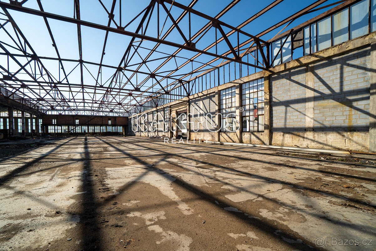Pronájem skladového prostoru 1800m2 ve Frýdlantu nad Ostravi - 14