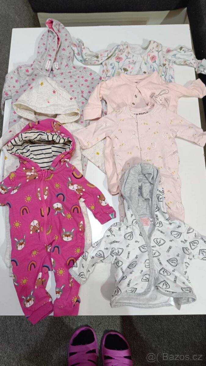 Balík oblečení pro holcicku - 14