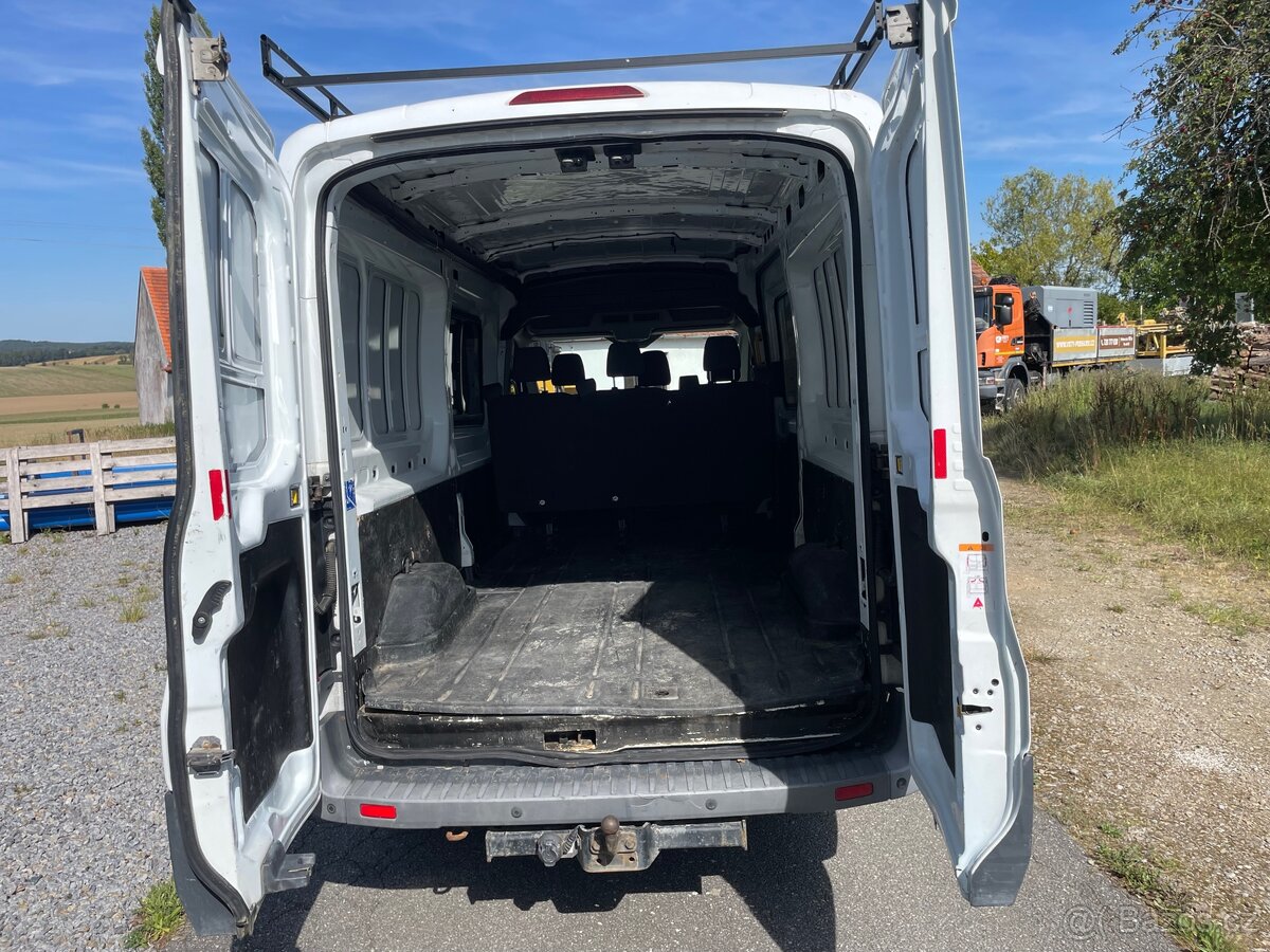 FORD TRANSIT 2.2 TdCi 4X4 1/2016 - 14