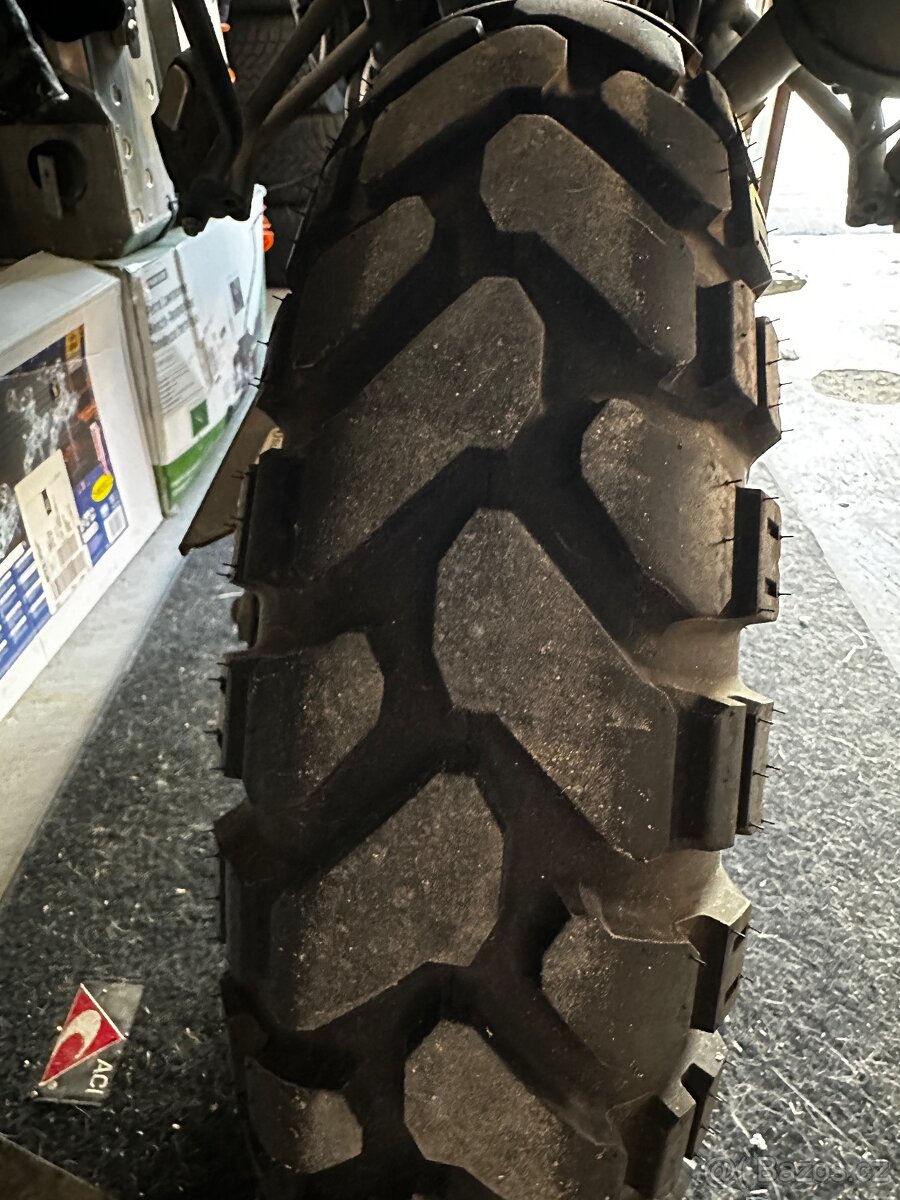 Triumph Tiger 800 XCa - 14