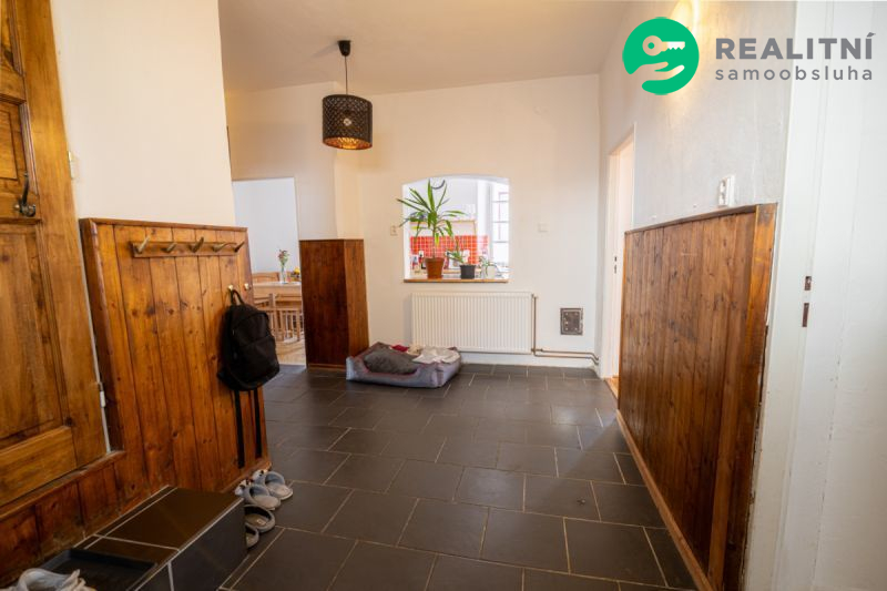 Roubenka s duší v centru města Vimperk - 14