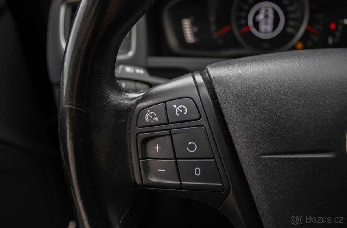 Volvo V60 A/T 84kW - 14