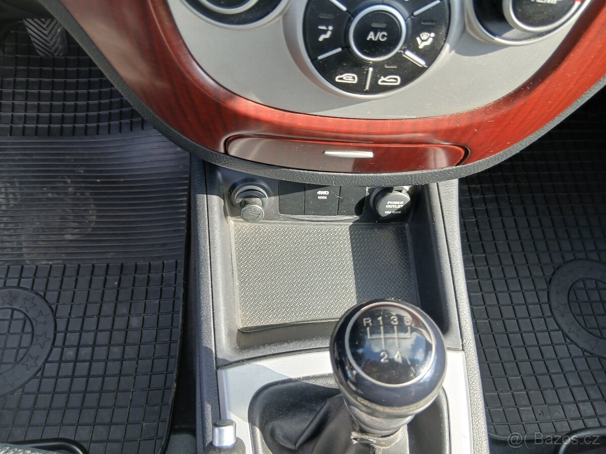 Hyundai Santa Fe, 2.2 CRDi, 4x4 , tažné - 14