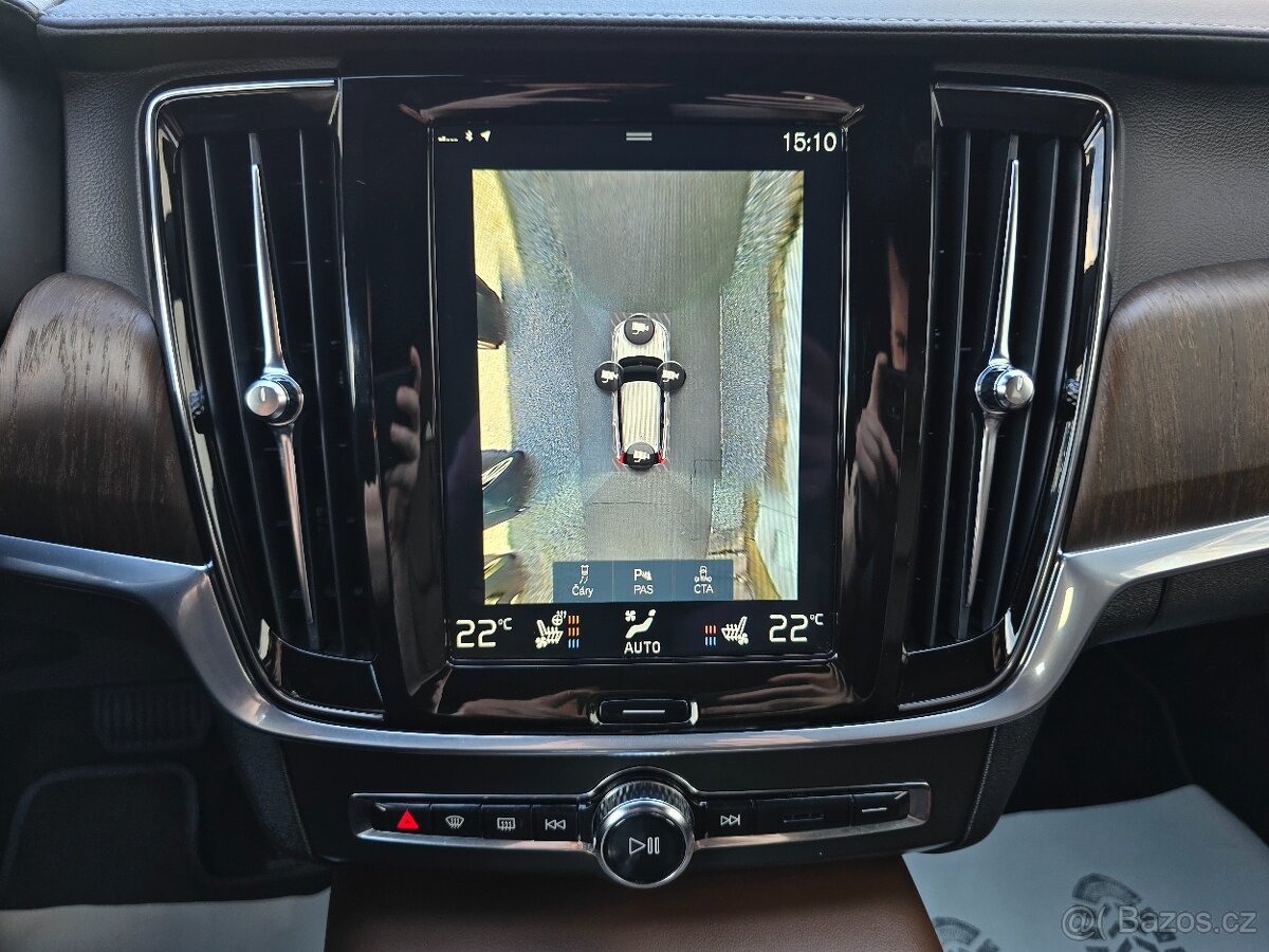 VOLVO V90 2,0 221kW B6 AWD 4x4 INSCRIPTION Auto 2021 ČR DPH - 14