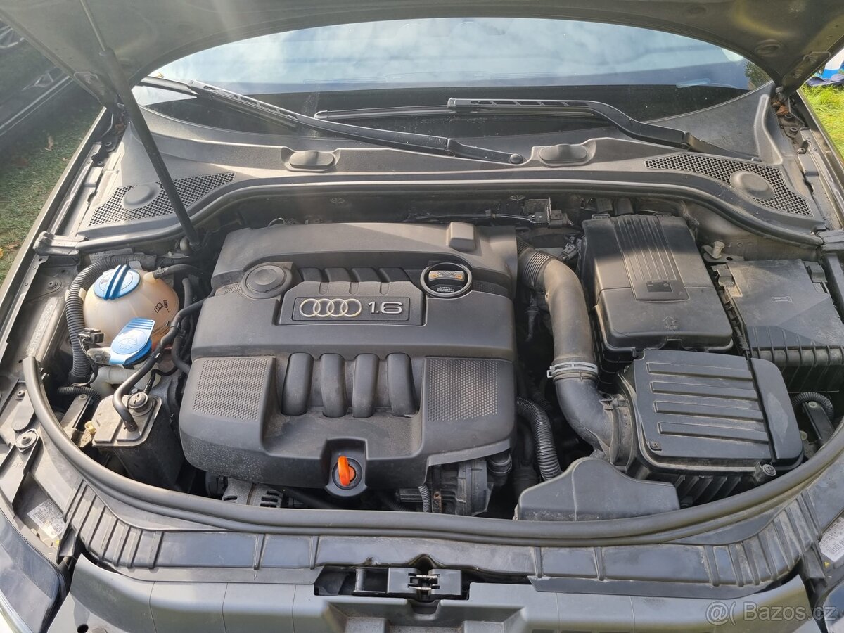 Audi A3 sportback, benzín 1.6 75kw - 14