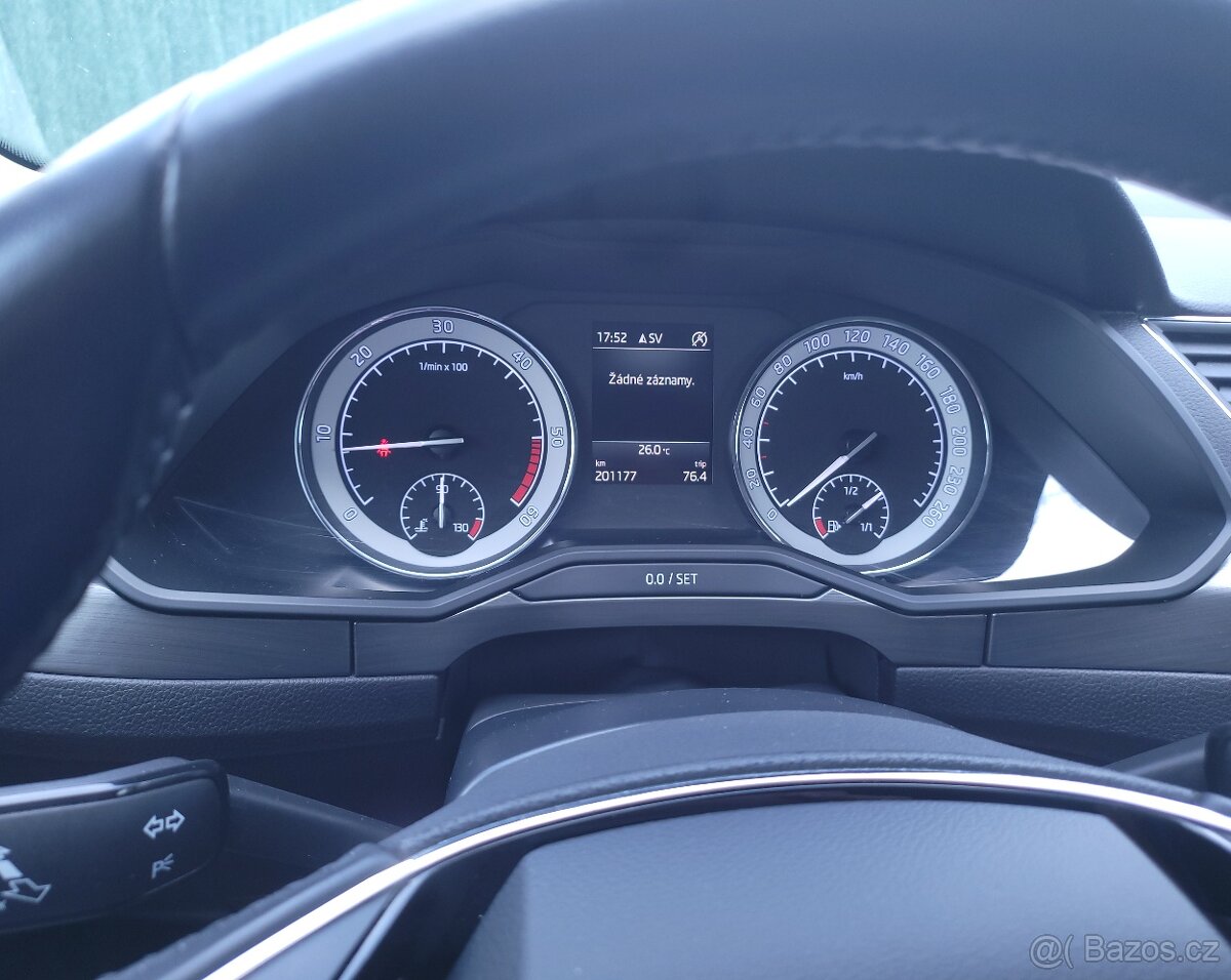 Škoda Superb 3 Combi 2.0TDI 110kW 2021 ČR DPH Style - 14