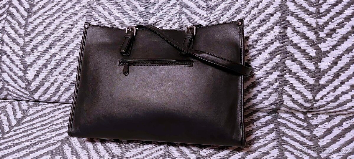 NOVÁ VĚTŠÍ ČERNÁ KABELKA DO RUKY I PŘES RAMENO - 14