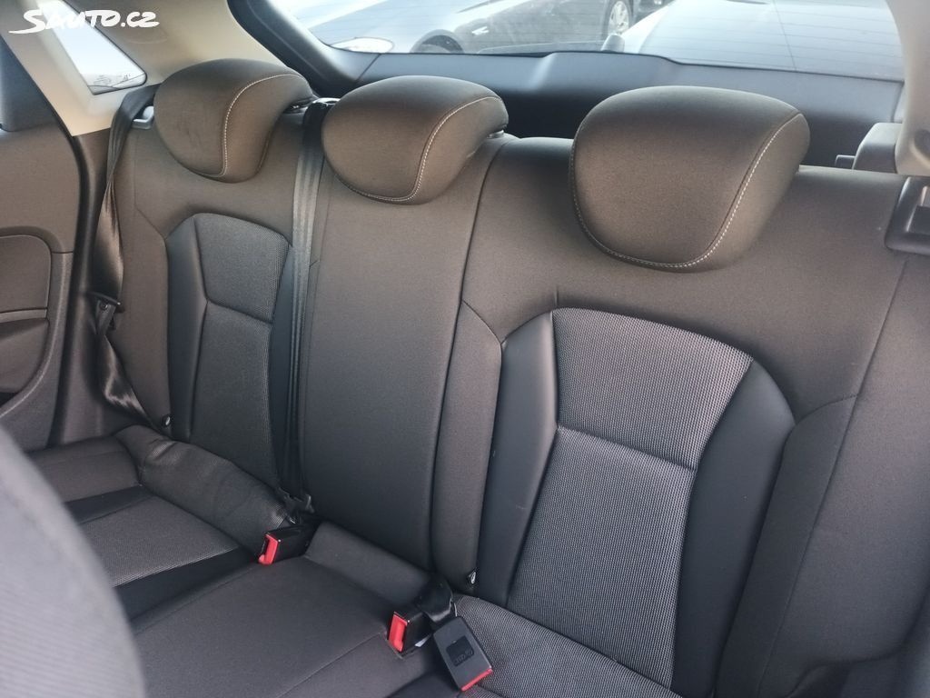 Audi A1, 1.4TFSI 103KW 6RYCHL NAVI XENO - 14