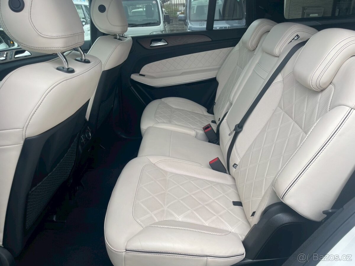 Mercedes Benz GLS500 - 14