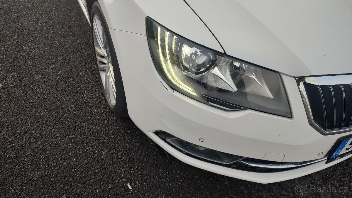 Škoda Superb combi TDI 125kw, DSG, 4x4 - 14