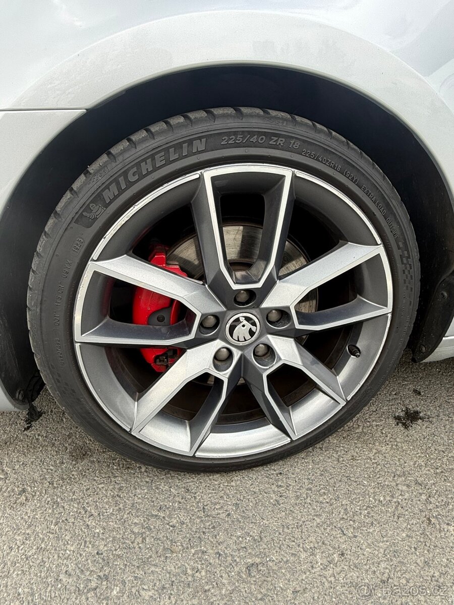 Skoda Octavia - 14