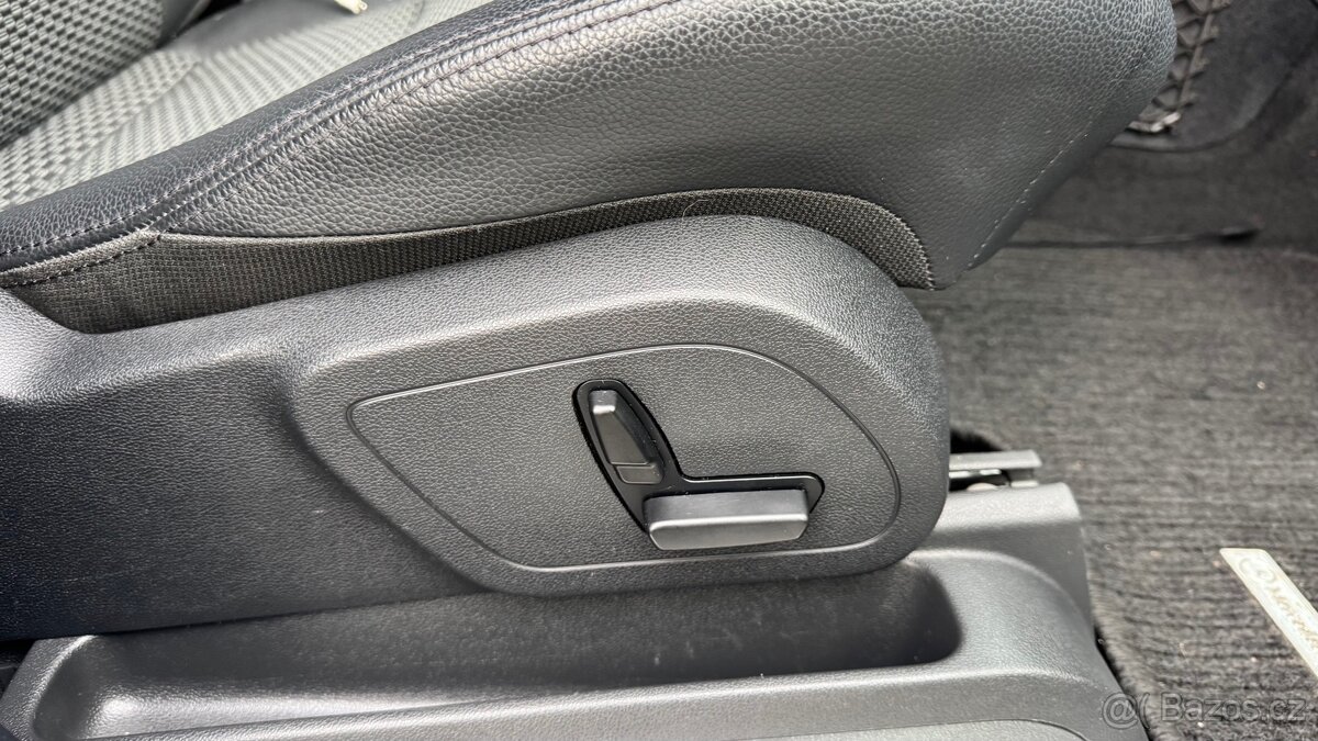 Mercedes-Benz B-200 2009r - 14