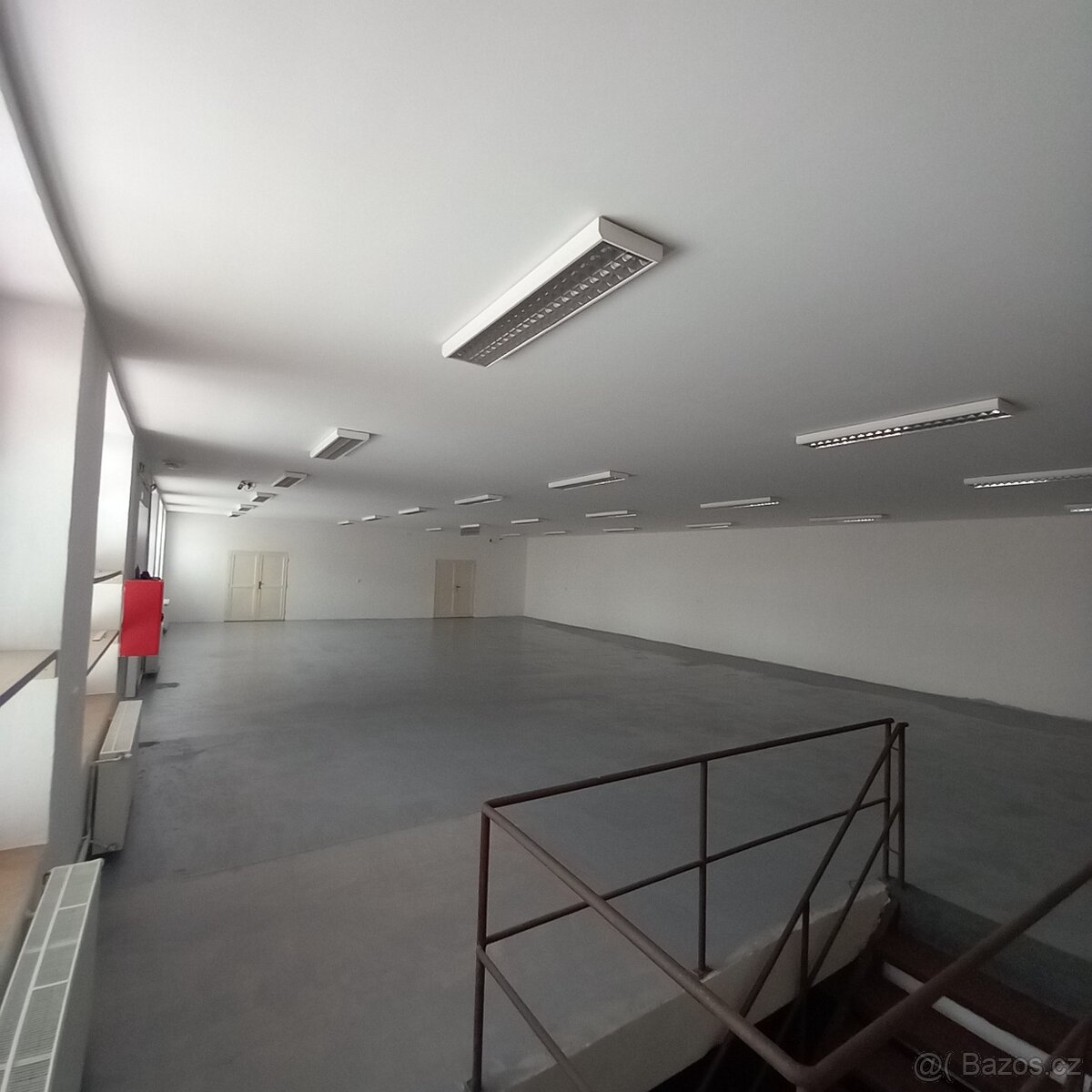 Pronájem nebytových prostor. - 14